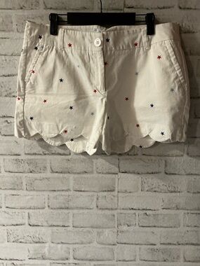 Like New Women’s Size 8 Crown & Ivy Stars Patriotic Shorts